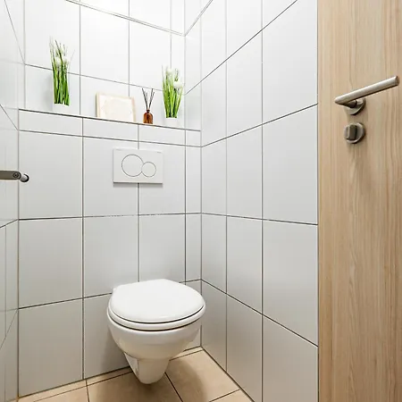 Karlsbad Apartments Apartamento