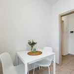 Karlsbad Apartments *