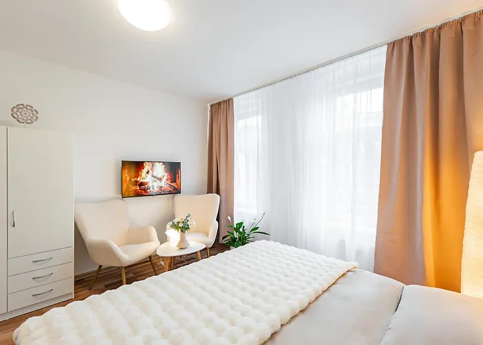 Karlsbad Apartments דירה קרלובי וארי