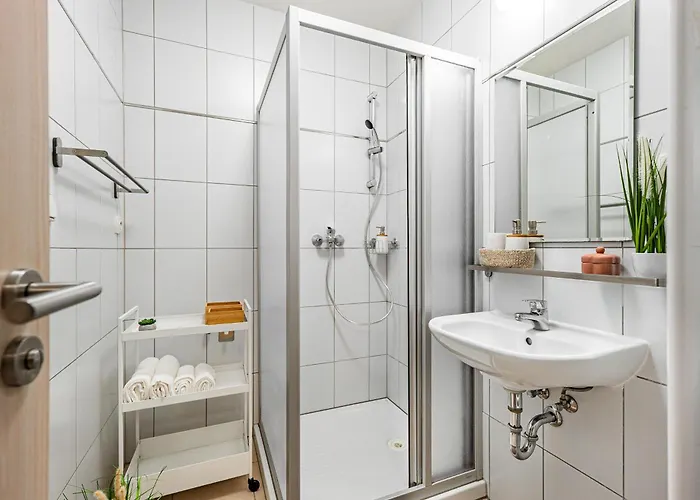 Karlsbad Apartments *