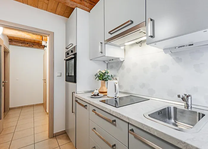 Karlsbad Apartments דירה