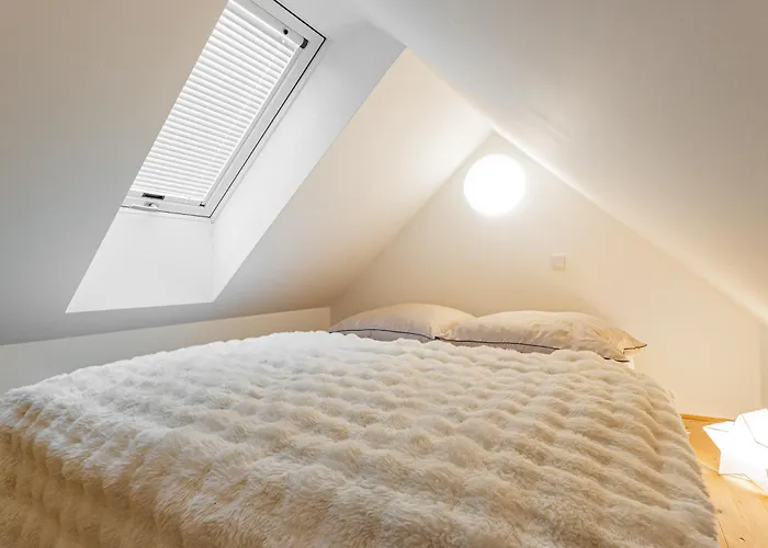 Karlsbad Apartments *