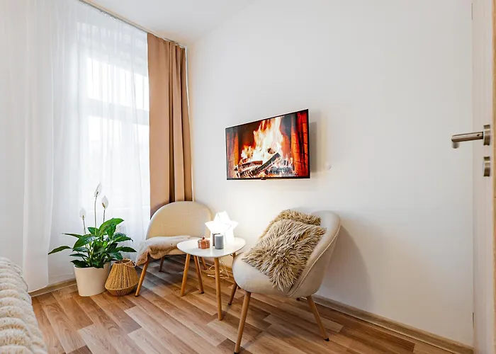 Karlsbad Apartments קרלובי וארי