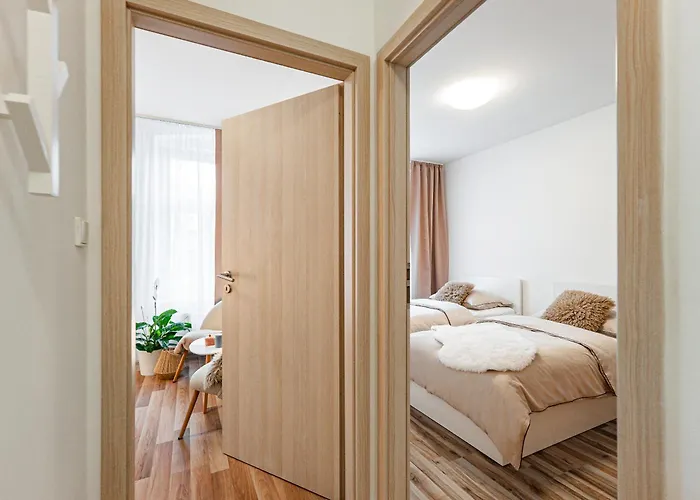 Karlsbad Apartments דירה *